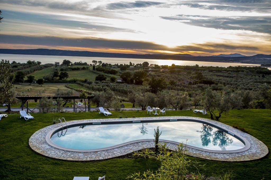 Agriturismo Parco Di Canuleio - Con Vista Sul Lago บอลเซนา ภายนอก รูปภาพ